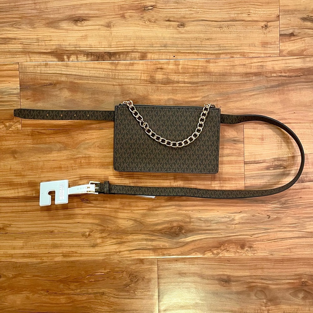 NWT Michael Kors belt bag with gold chain